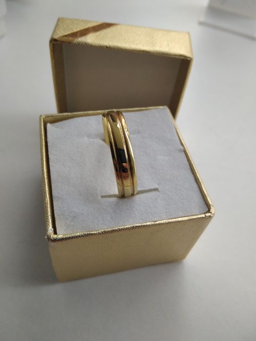 Złota gładka obrączka złoto 333 rozm. 24   67