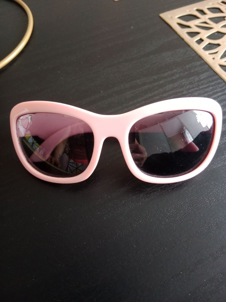 Okulary przeciwsłoneczne dla dziewczynki Minnie 3-6 lat