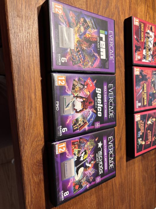 Evercade EXP wersja Capcom. 6 kartridzy. Powiększona bateria 3500 mAh