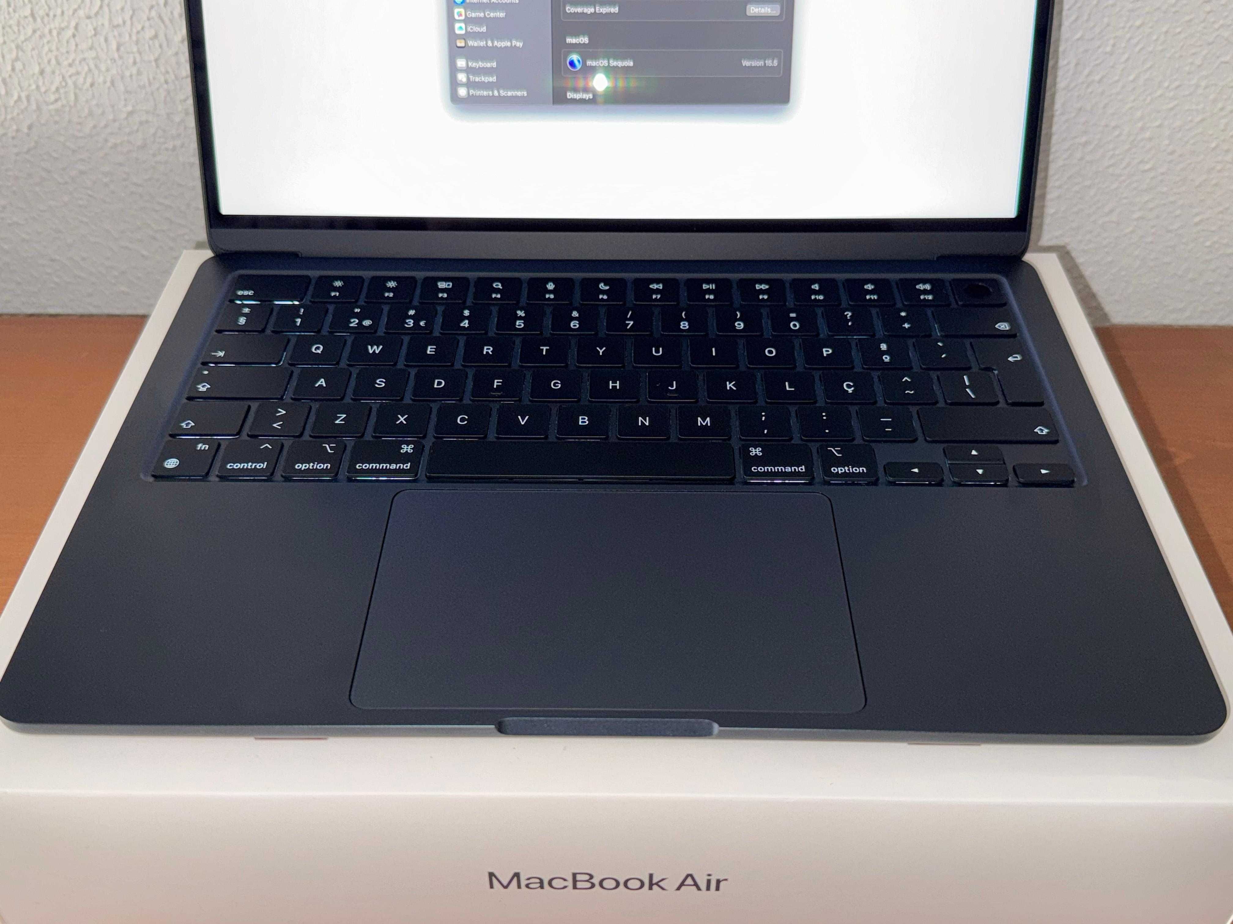 Macbook Air M3 8GB 256GB Midnight Com Garantia