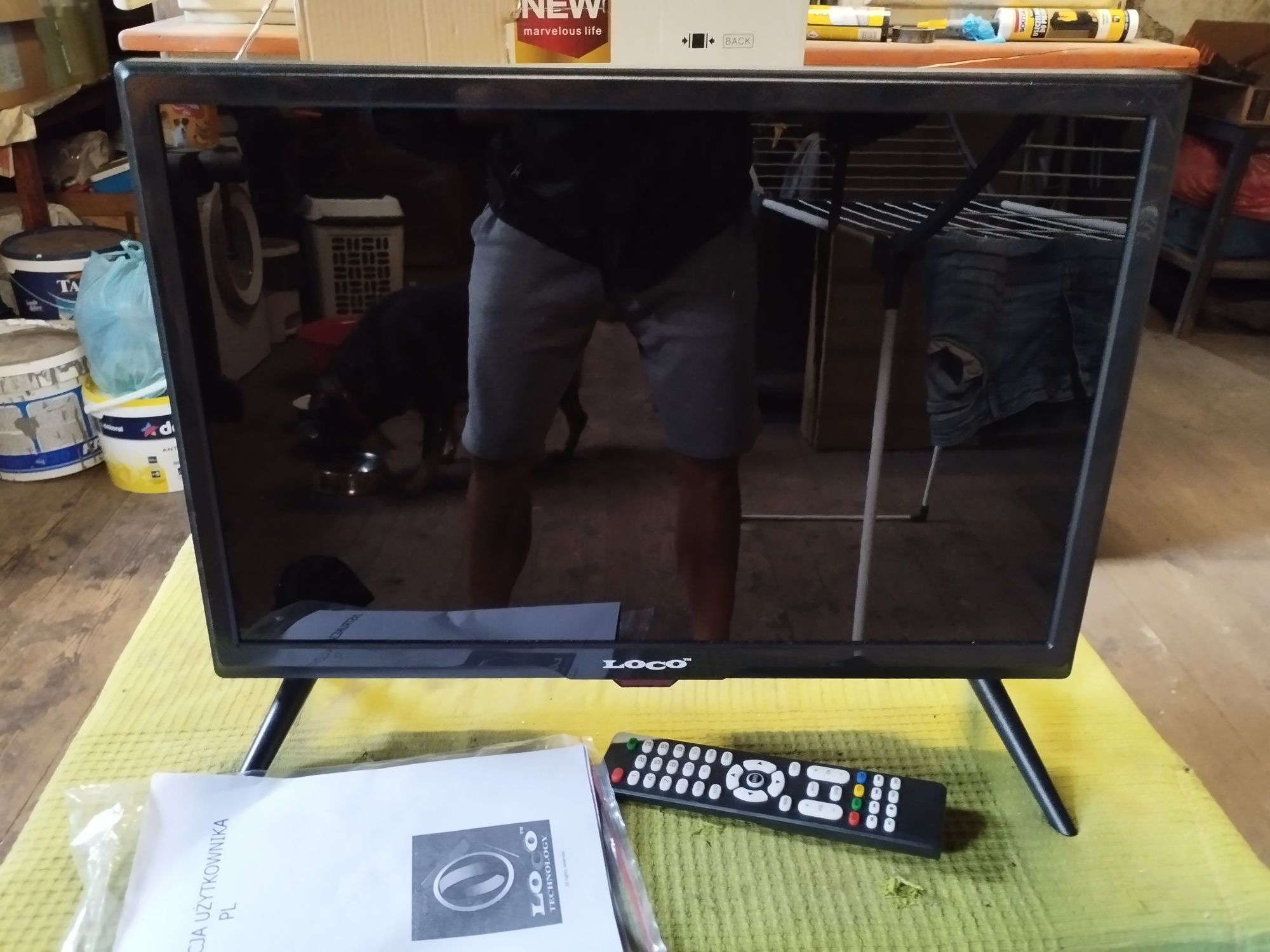 Monitor loco 19 cali
