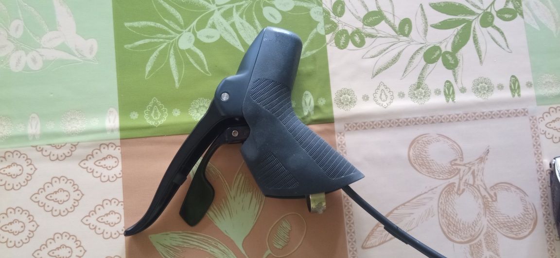 Manete e pinça de travão SRAM Apex 1 , 11v