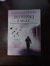 "Złodziej mgły" Lavinia Petti