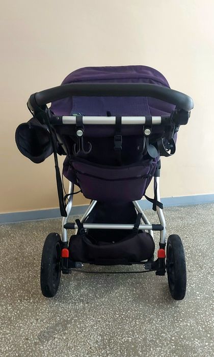 Spacerówka Mountain Buggy Urban Jungle wózek trójkołowy