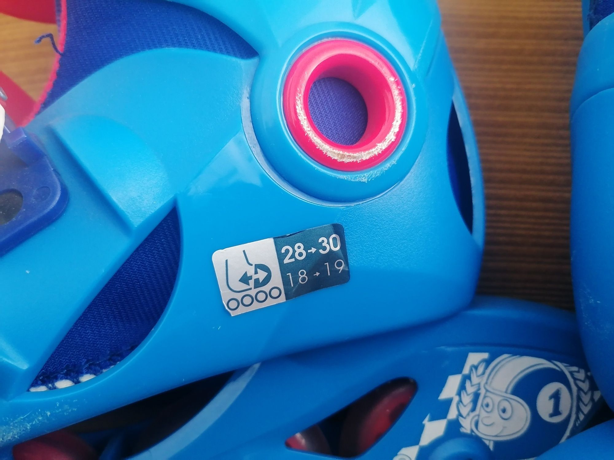 Patins em linha de criança