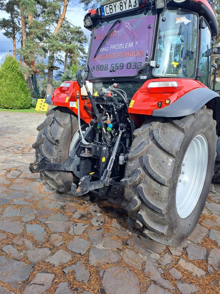 Case 90C salon Polska (New Holland)