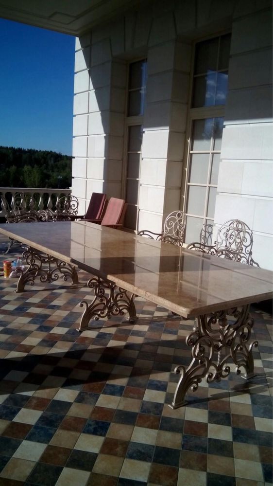 Столешници из кварцита,  гранита и мрамора