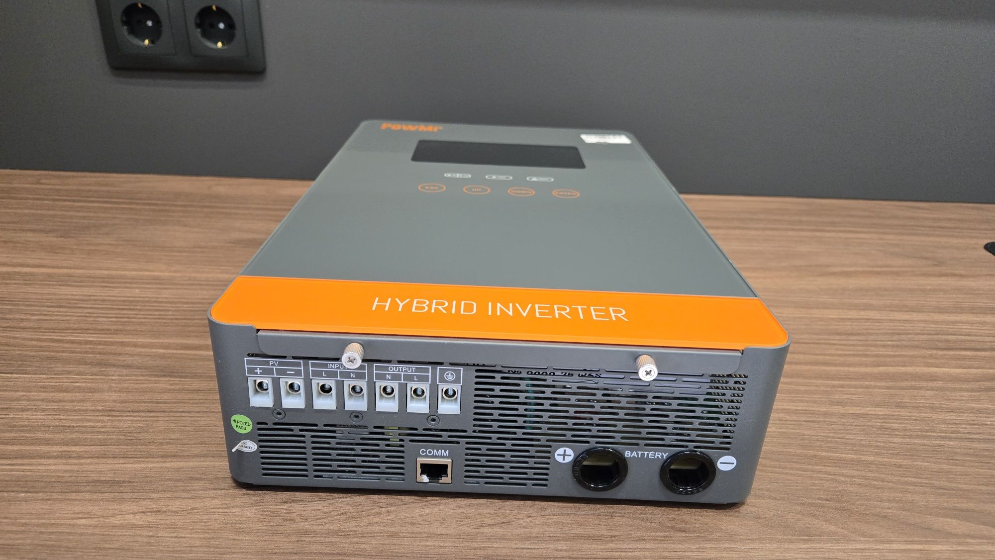 Гібридний інвертор PowMr 4500W 24V POW-HVM4.5K-24V