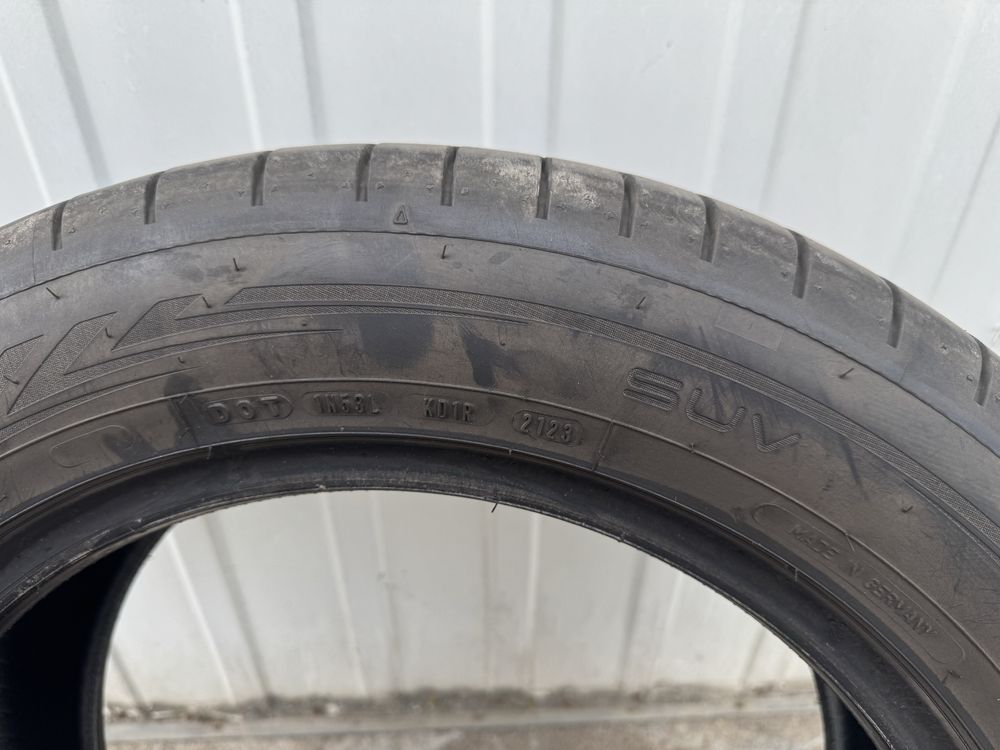 DUNLOP 235/55R18