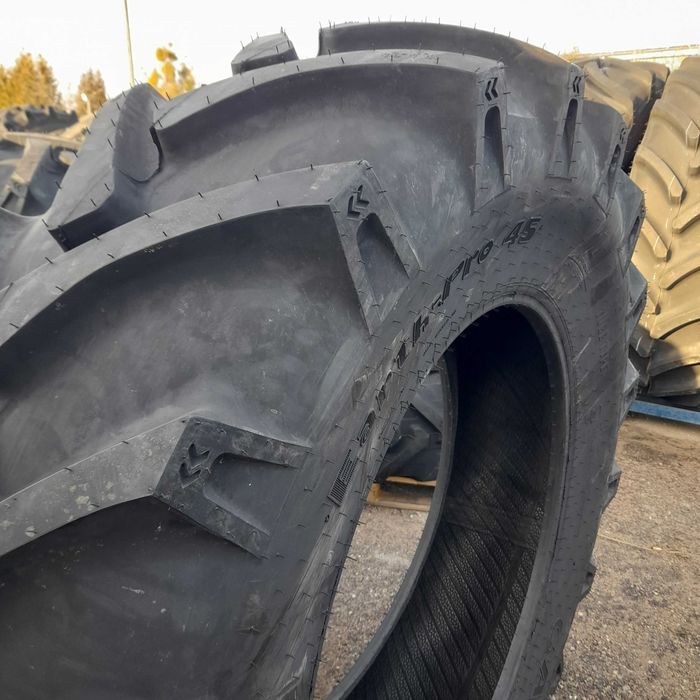 Opona 18.4-34 14PR TT RGX EarthPro-45 153A8 Galaxy