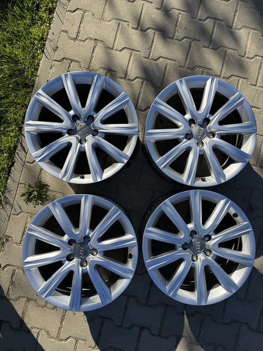 Оригінальні диски Audi r18 5x112