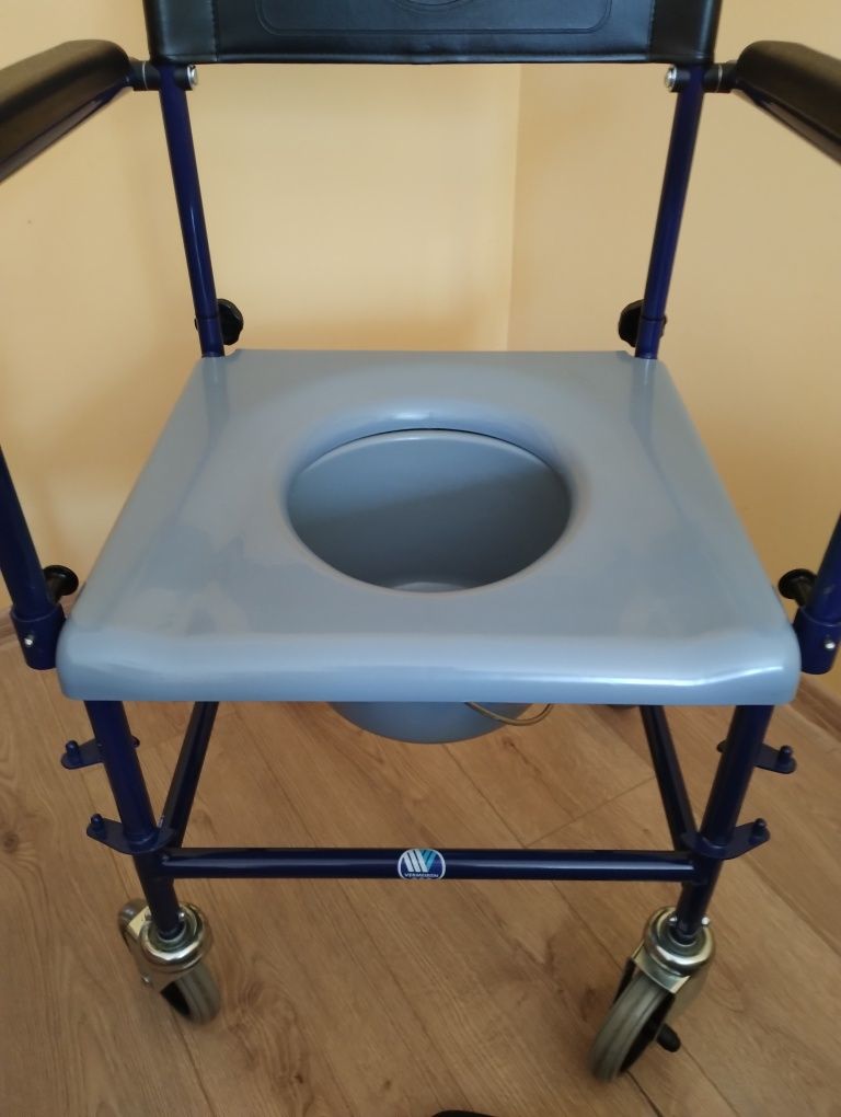 Sprzedam wózek toaletowy