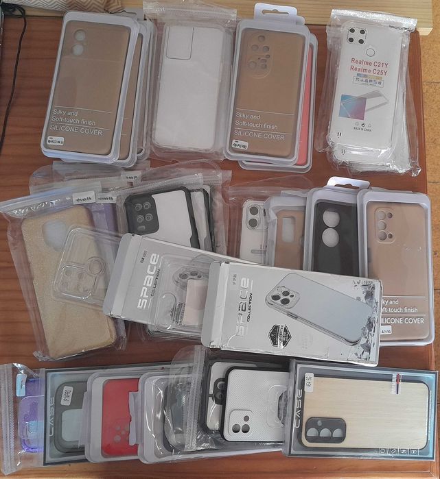 Capas para telemóveis variadas