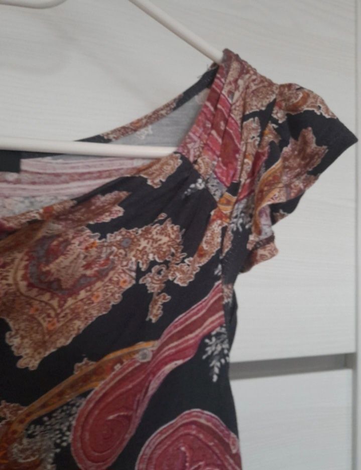 38 M Reserved wzorzysta letnia sukienka
