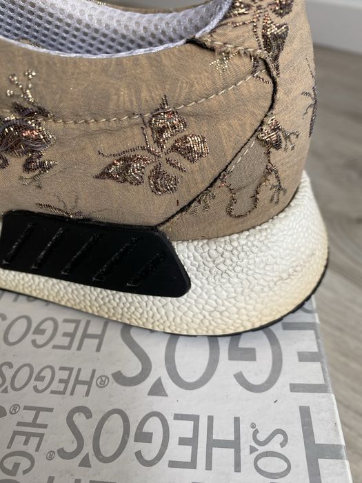 Hegos damskie sneakersy beżowo złote hafty 40