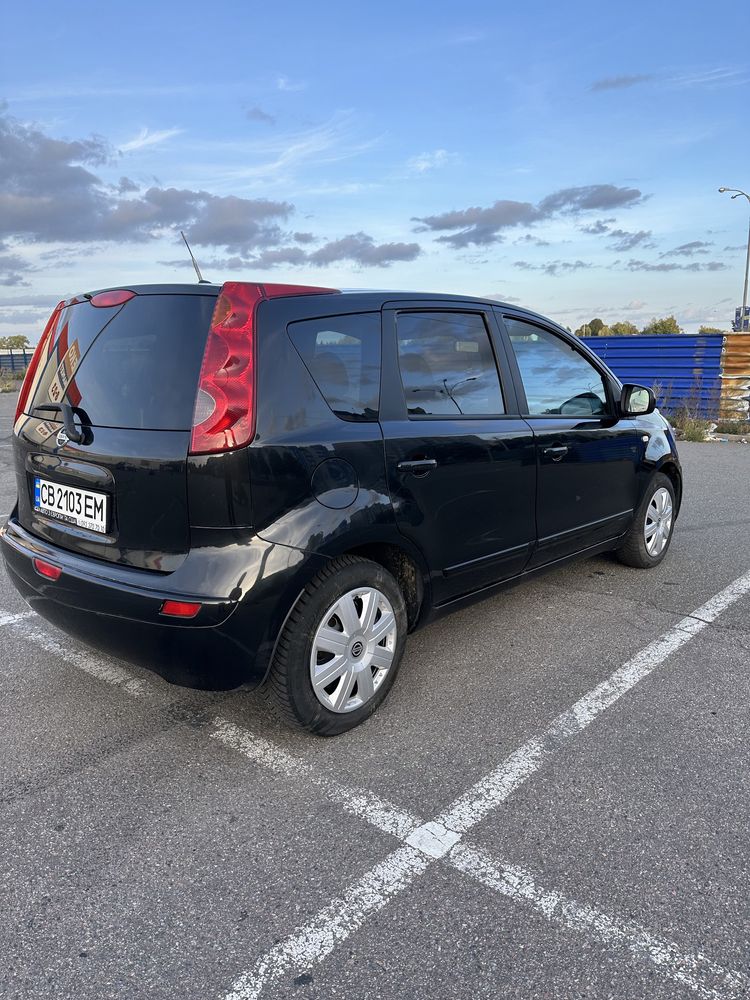 Продам Nissan note