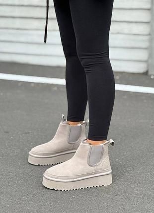 кросівки UGG Lowmel