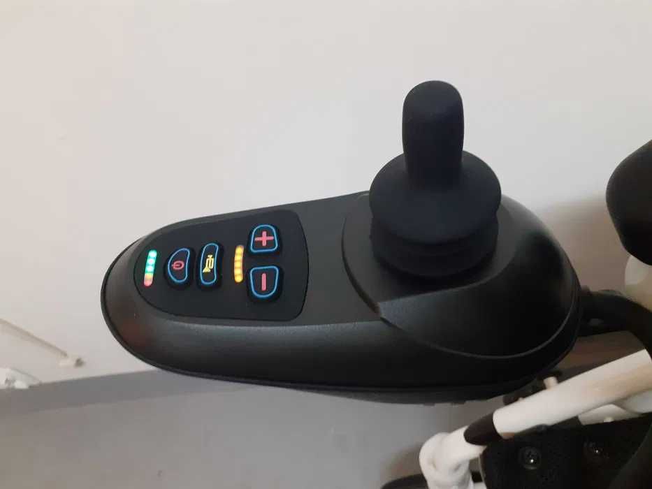 Składany wózek inwalidzki elektryczny Antar.Refundowany kod NFZ P.130C