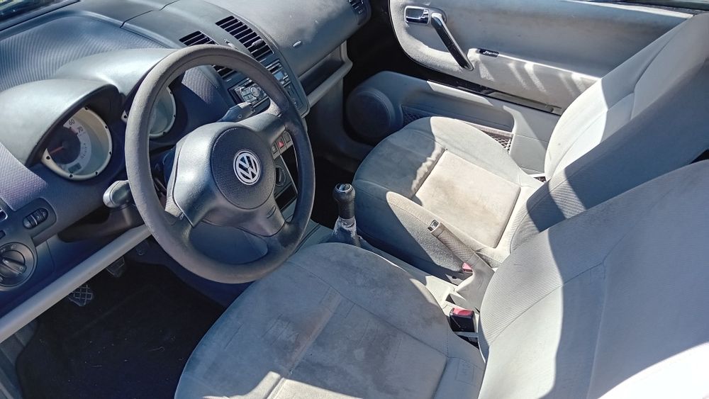 Golf Lupo.........