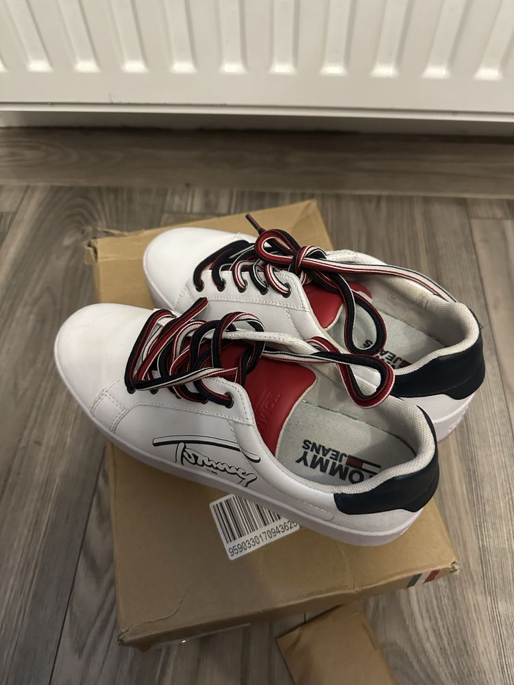 Buty sportowe tommy hilfinger