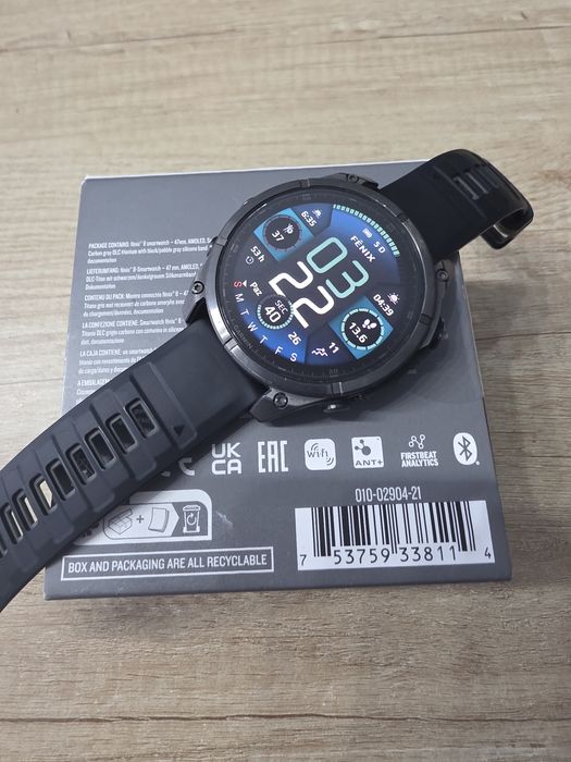 Garmin Fenix 8 Amoled Sapphire Carbon gray DLC Titanium 47 mm