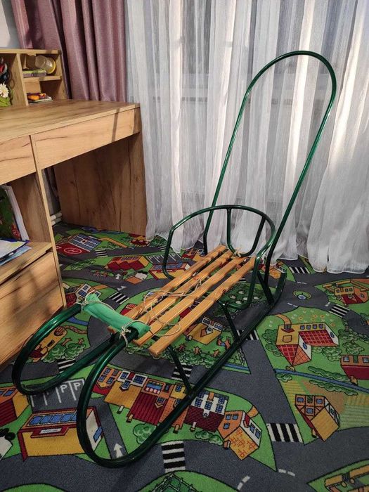 Продам санчата з батьківською ручкою