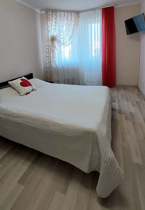 Нова  Квартирки-студія в  центрі