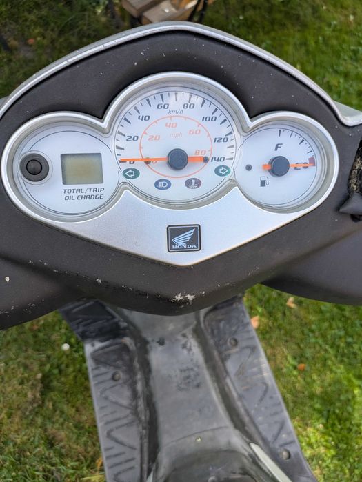 Skuter Honda Dylan