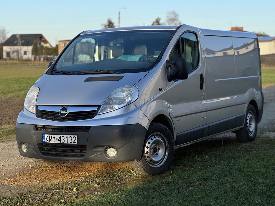 Opel Vivaro  Opel Vivaro L2H1 2.0 CDTI