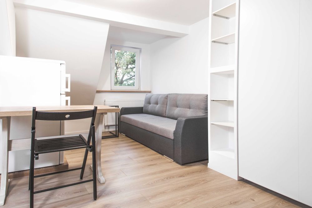 Kawalerka w Oławie 2300 zł - bez dodatkowych opłat.