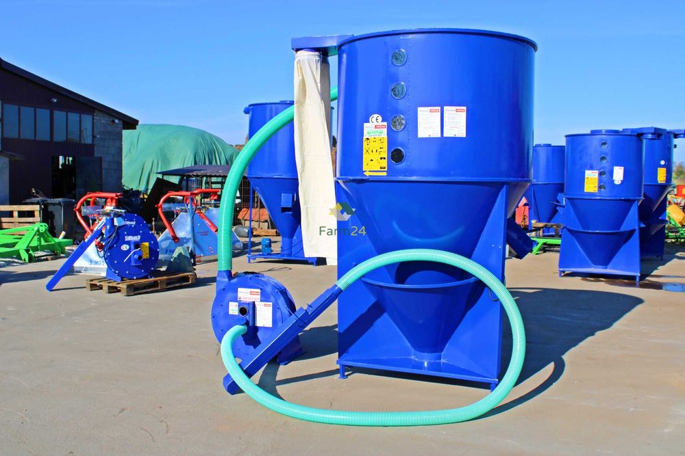 ZESTAW PASZOWY Mieszalnik i śrutownik Śrutownik ssąco tłoczący