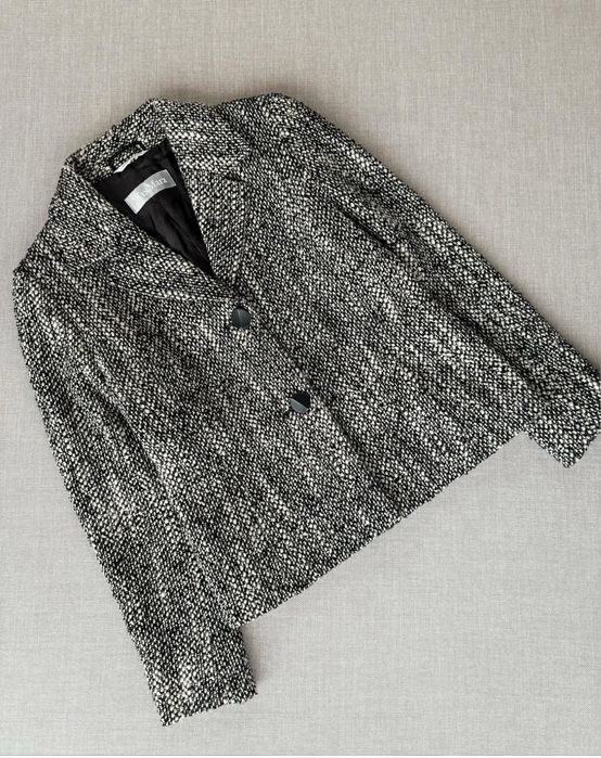 шикарний вовняний піджачок Max Mara