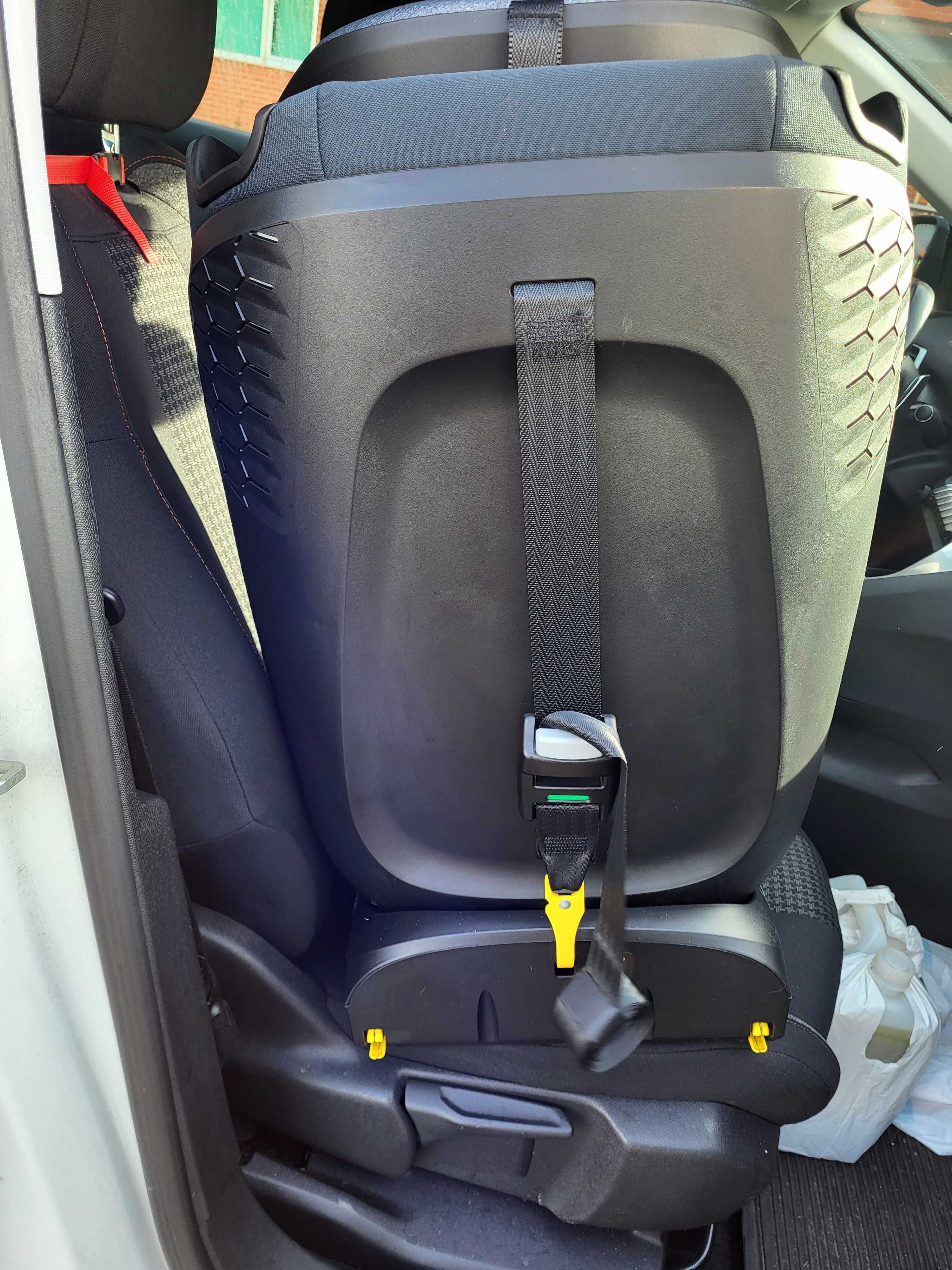 Cadeira auto reclinável Maxi Cosi Titan i-size anthracite