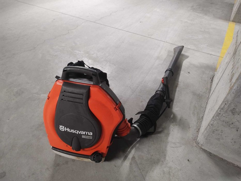 Dmuchawa plecakowa Husqvarna 356BT X-Series do liści Zadbana Mocna