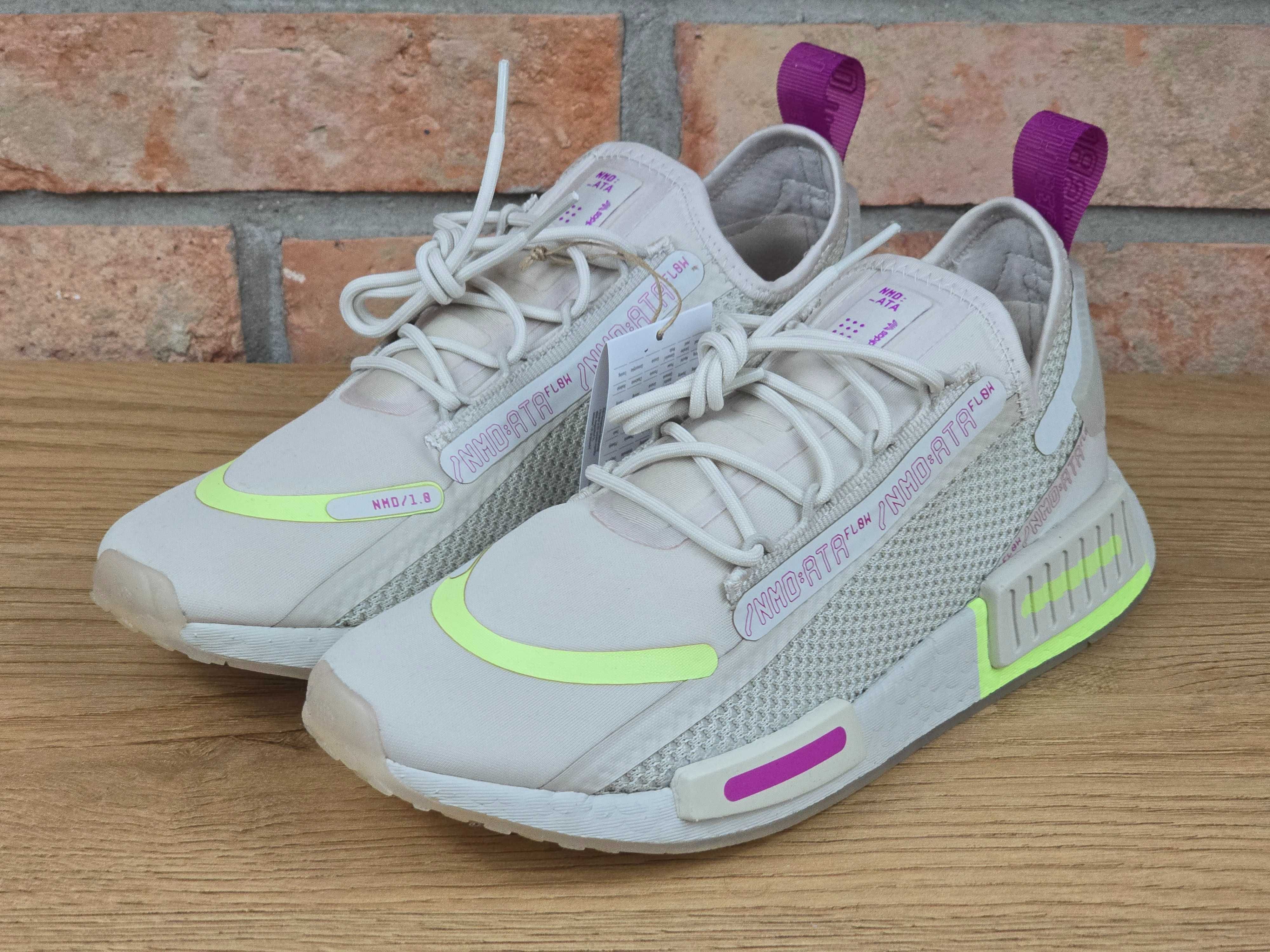 Nowe oryginalne buty Adidas NMD R1 Spectoo 40 2/3 25,5cm.