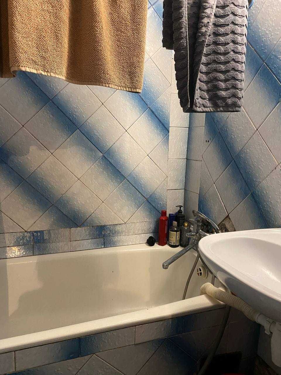 Продам 2х комнатную квартиру Ак. Глушко (Ярослава Мудрого)