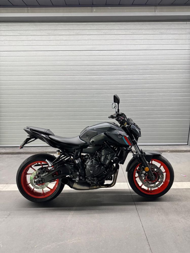YAMAHA MT-07 2021