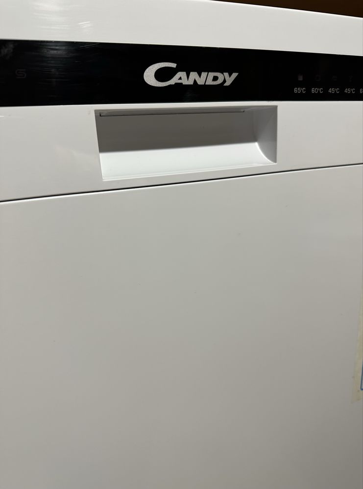 Посудомийна машина CANDY CDCP 8/E-07