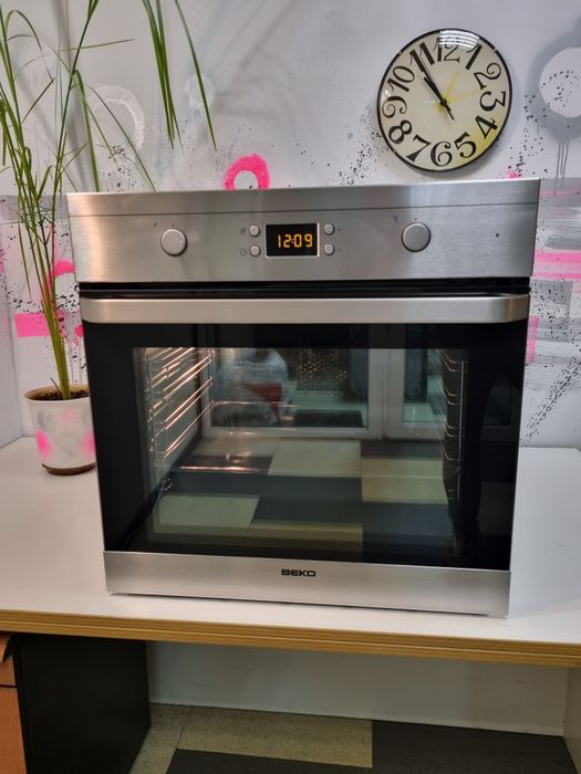 Комплект духова шафа духовка пічка та газова плита Beko/Mastercook