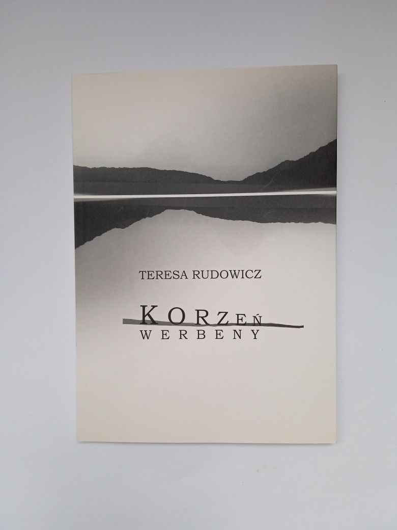 Książka - Teresa Rudowicz "Korzeń werbeny"