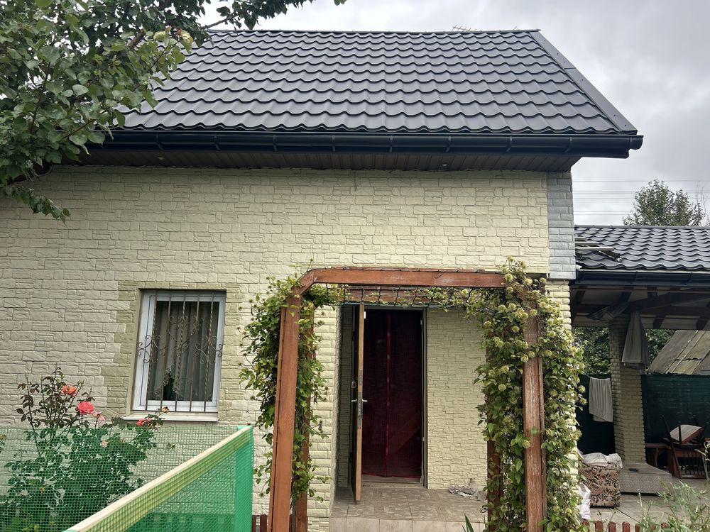 Продаж дачі в межах міста