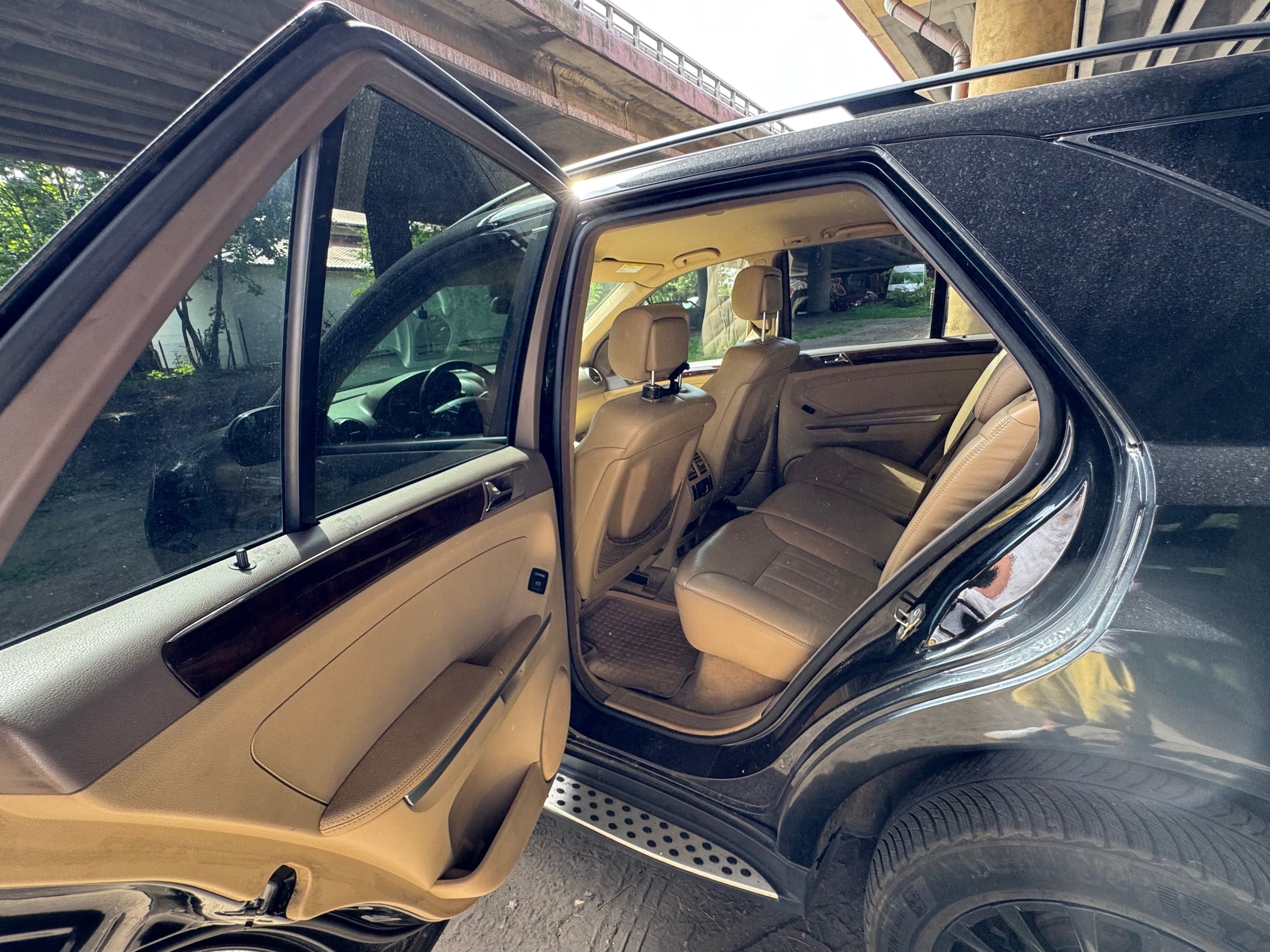 Mercedes ML W164