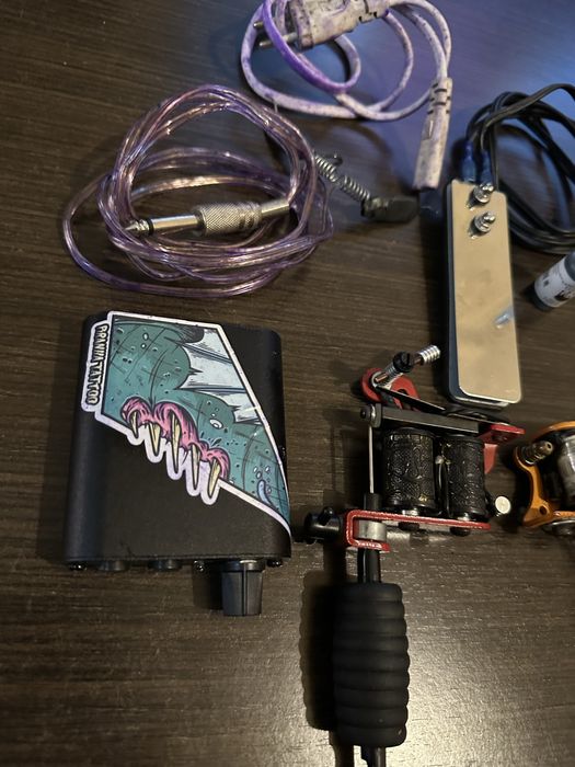 Maquina de tatuar piranha tattoo em muito bom estado