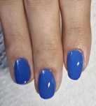 Modelka na stylizację manicure hybrydowy