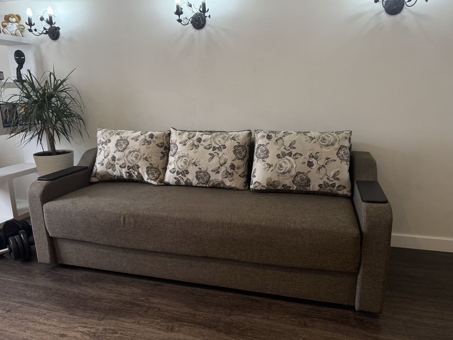 Продам розкладний диван в чудовому стані