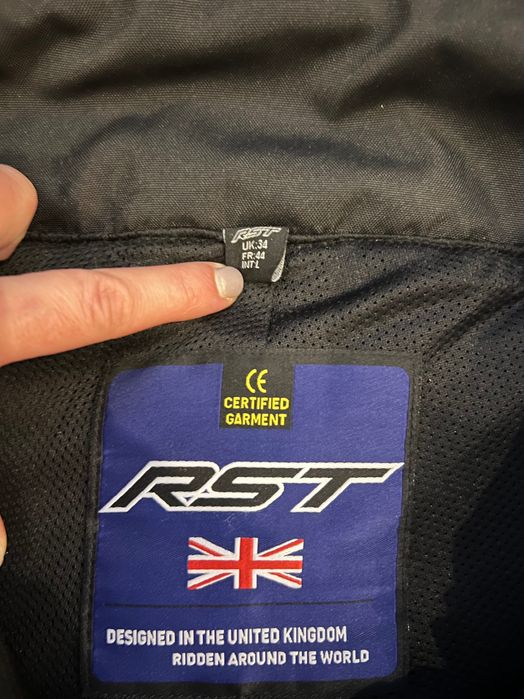 Calças impermeáveis RST