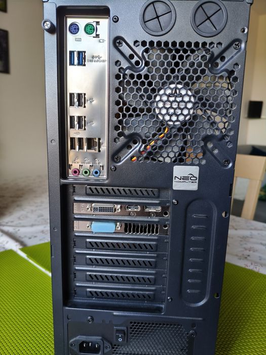 Komputer stacjonarny windows 10 pakiet biurowy