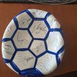 Bola do FCP autografada