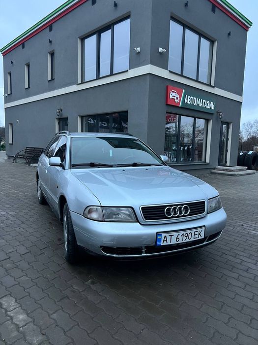 Audi A4 c5 1.6 газ бензин