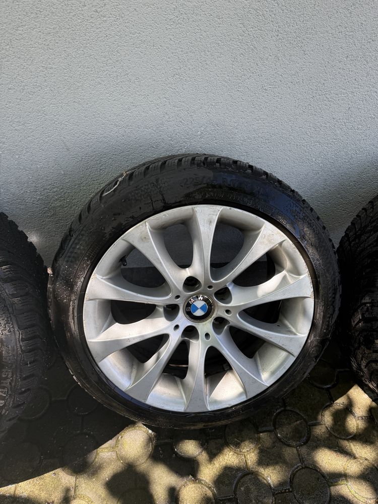 Kola z oponami zimowymi 17 cali BMW e90 e91 e92 e87 e81 e82